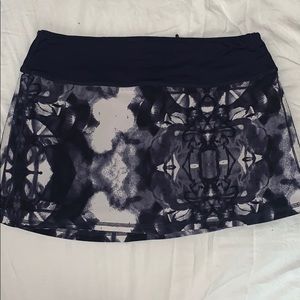 Lululemon navy blue skort